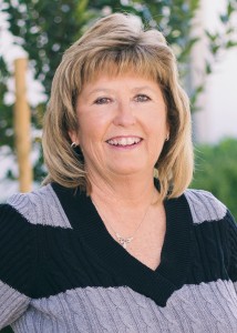 Nevada State Bank has promoted Julie Wagner to senior vice president.