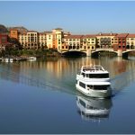 Christmas, cocktails, chocolate and cruising – the combination sets the stage for the Christmas Cocktail Cruise at the Lake Las Vegas