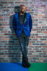 DTRAIN blue suit-06c8c446